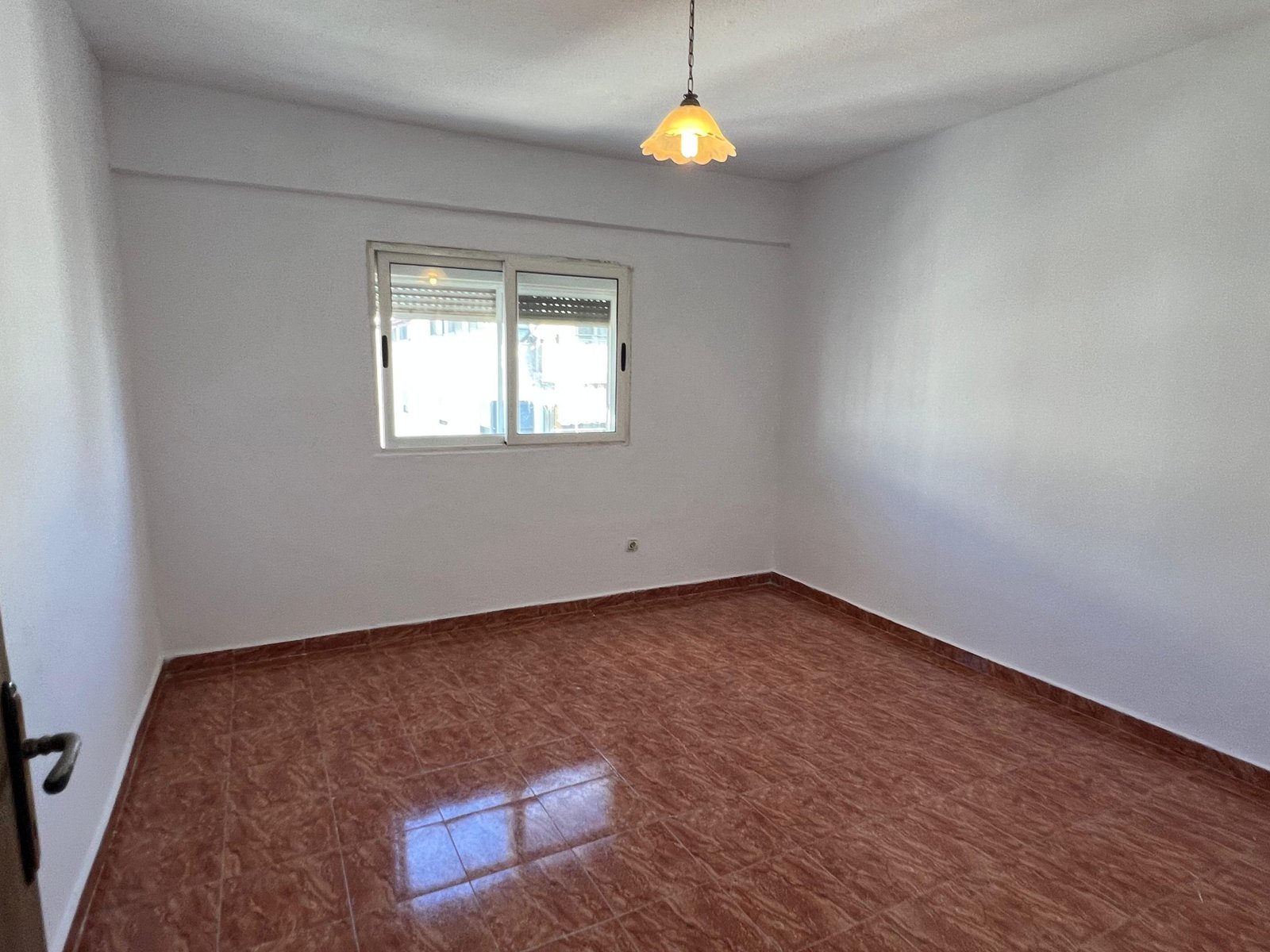 Apartament ne shitje,plazh-durres (3)