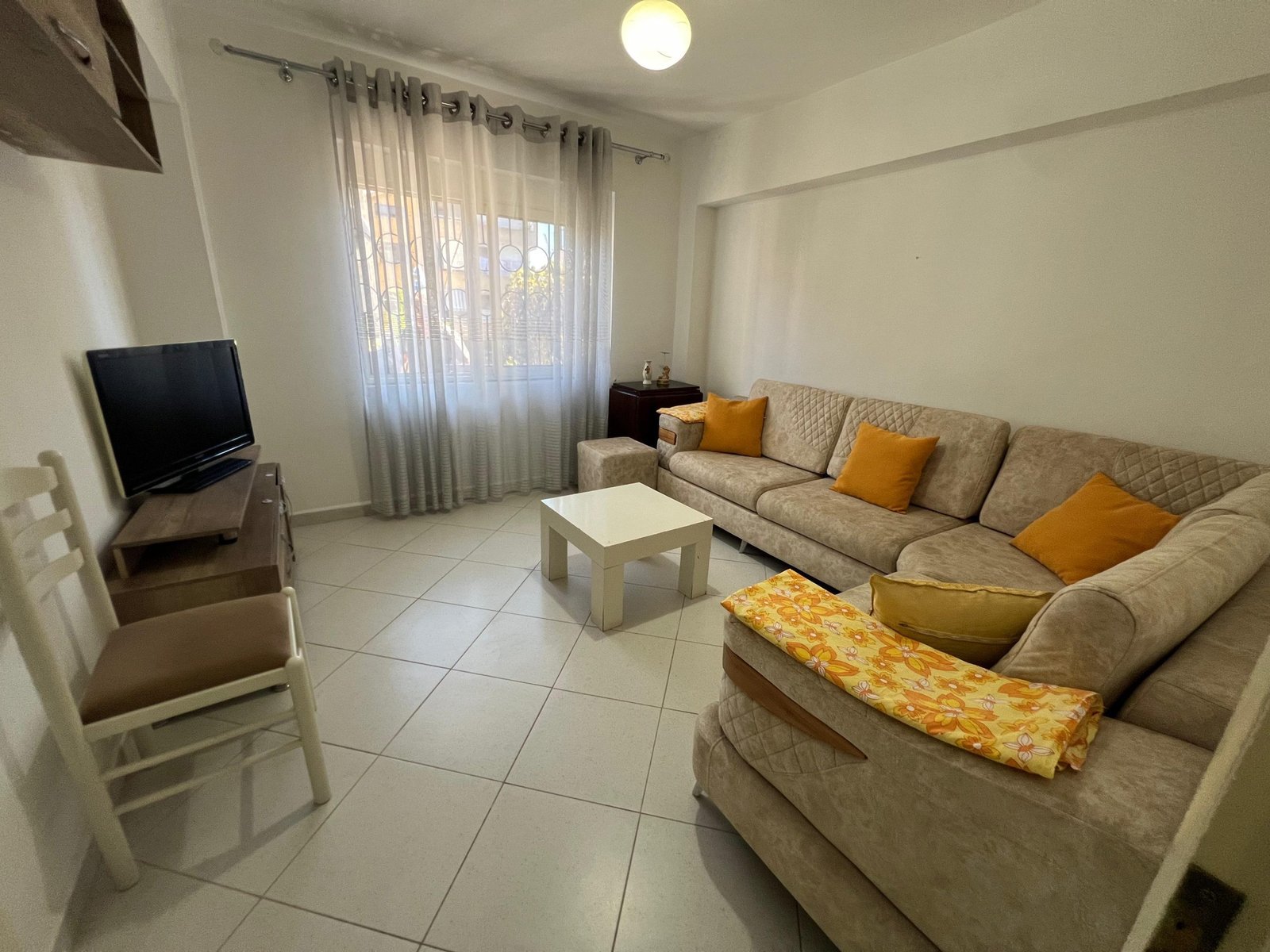 Appartement 1+1 à louer près de l'hôpital – Durrës