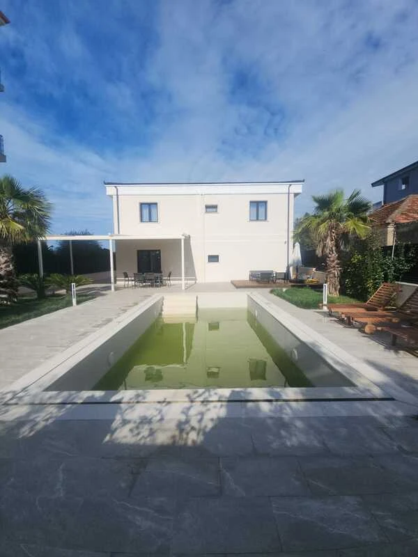 Villa zum verkauf – Spille strand