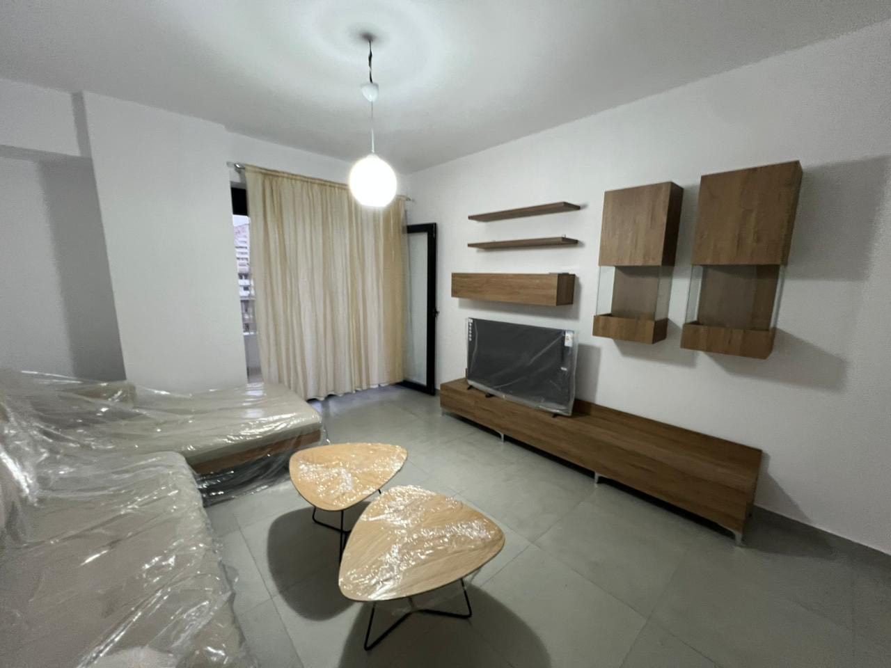 Appartement 2+1 à louer près de l'école qemal mici – Récemment meublé