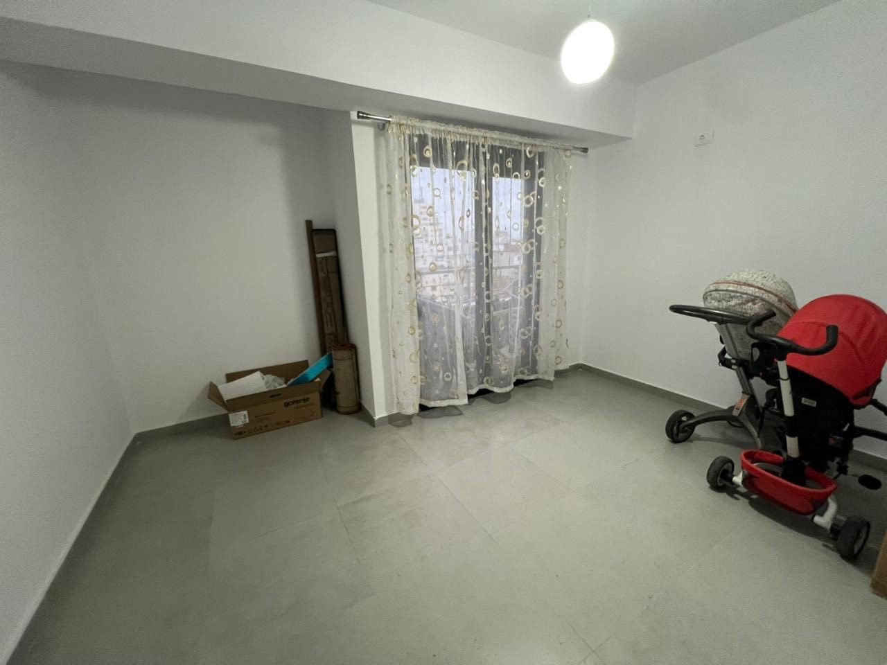 Appartement 2+1 à louer près de l'école qemal mici – Récemment meublé