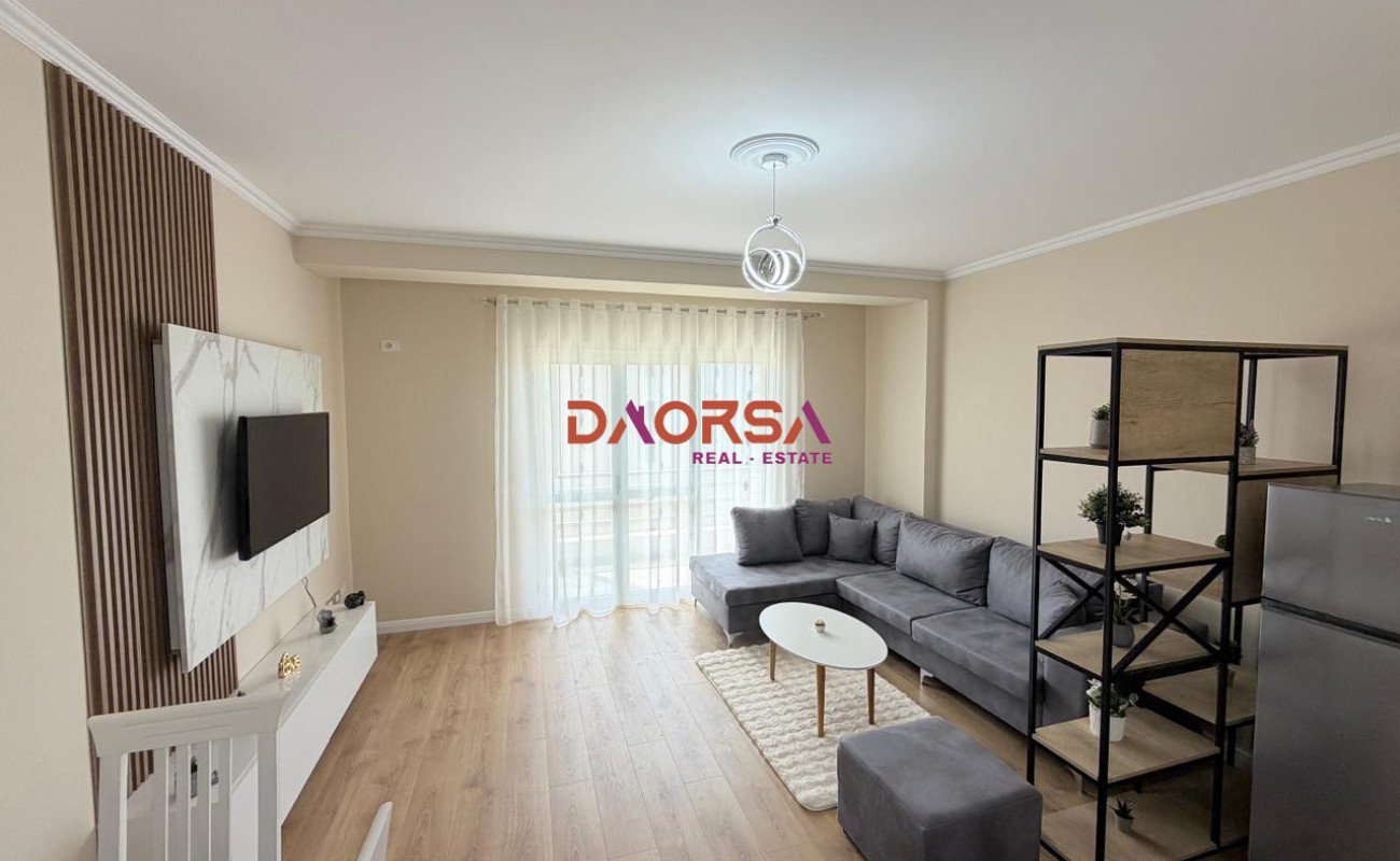 Appartement 1+1 à vendre près du district de la police