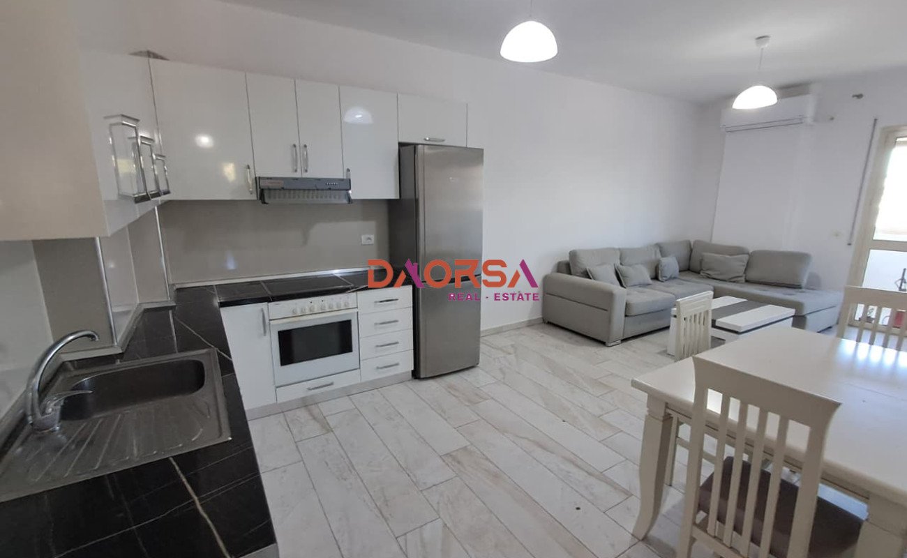 Appartement 2+1 à vendre à durres (3)