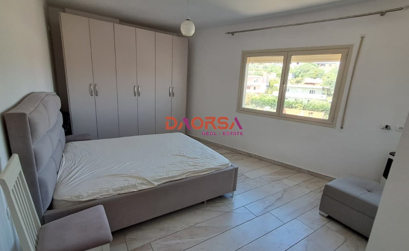 Appartement 2+1 à vendre à durres (5)