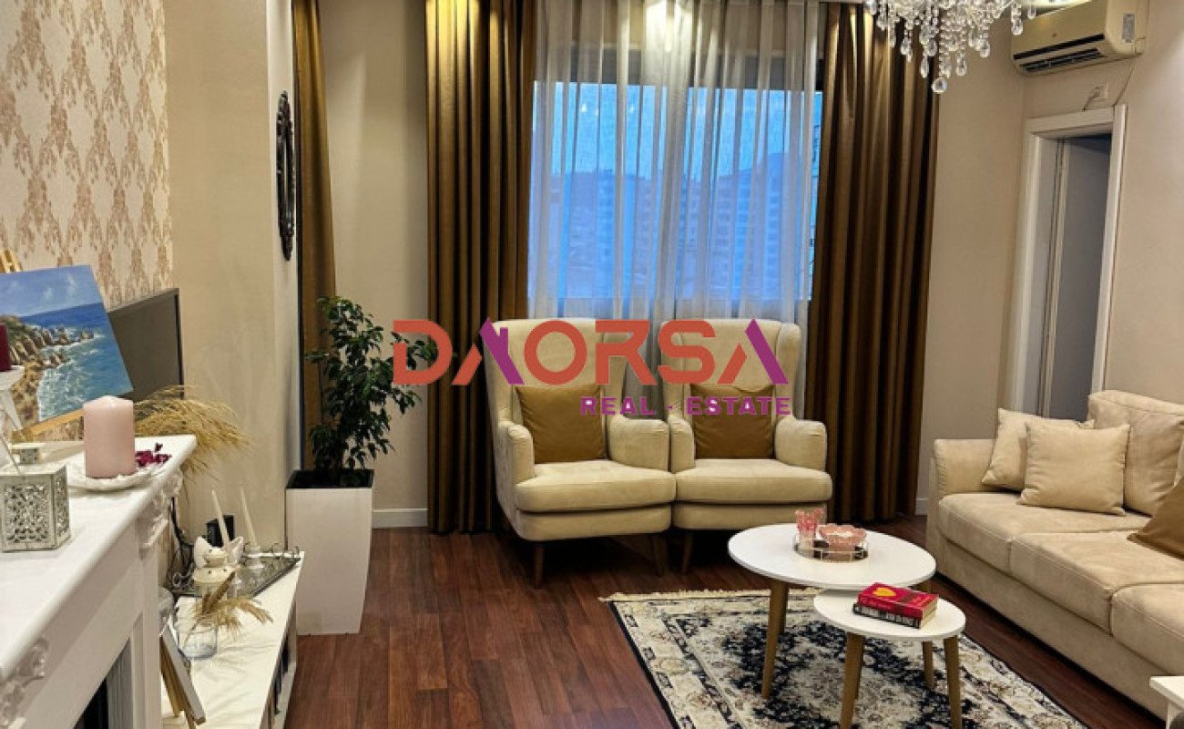 2+1 wohnung im zentrum von Durrës zu vermieten