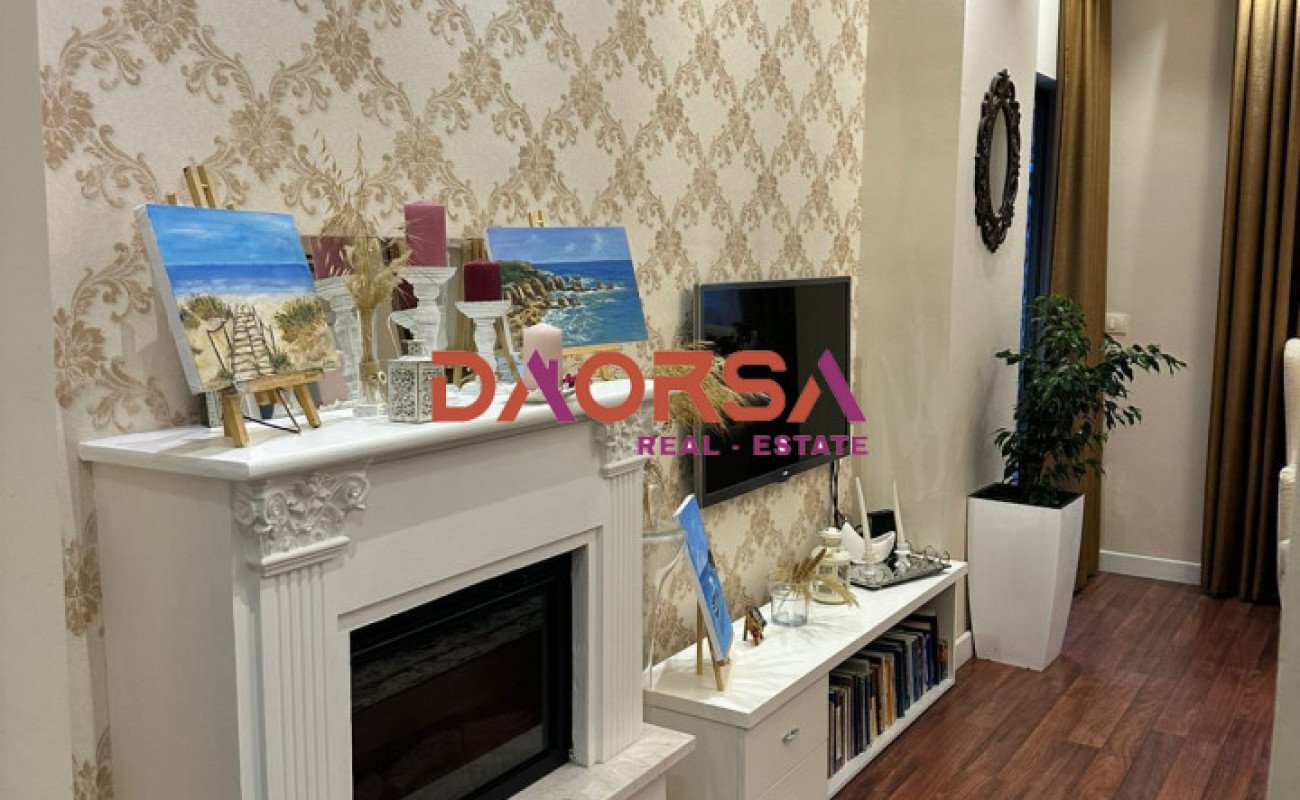 2+1 wohnung im zentrum von Durrës zu vermieten (3)