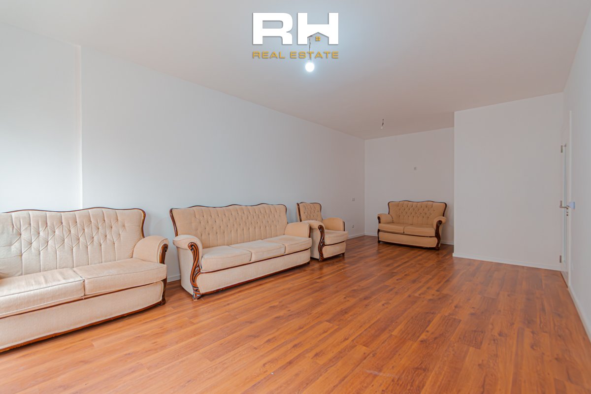 Banesë – Zyre 65m² me #qira në Mati 1 (4)