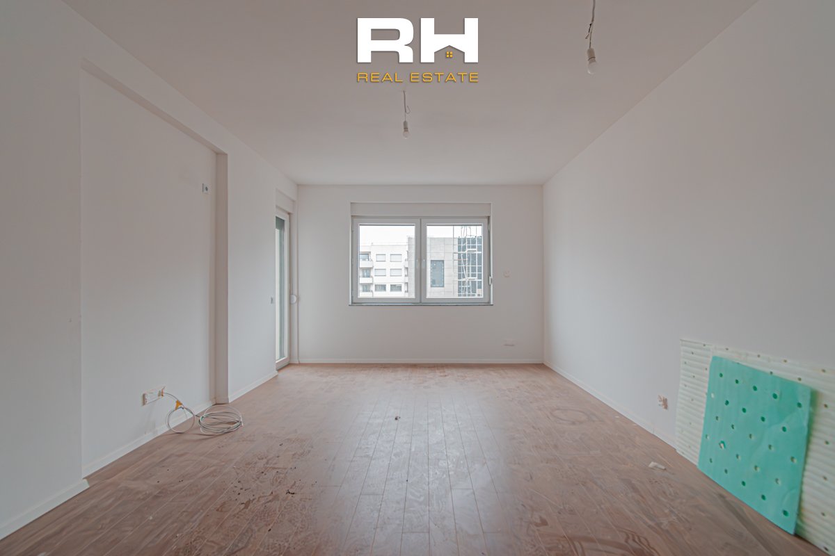 Wohnung – Büro 54m² zu mieten in emshir