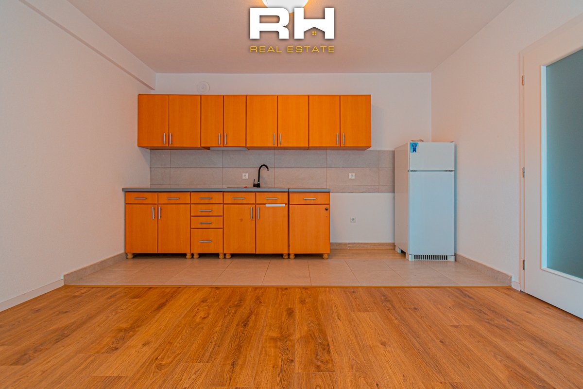 Wohnung – Büro 86m² zur miete in der straße b (2)