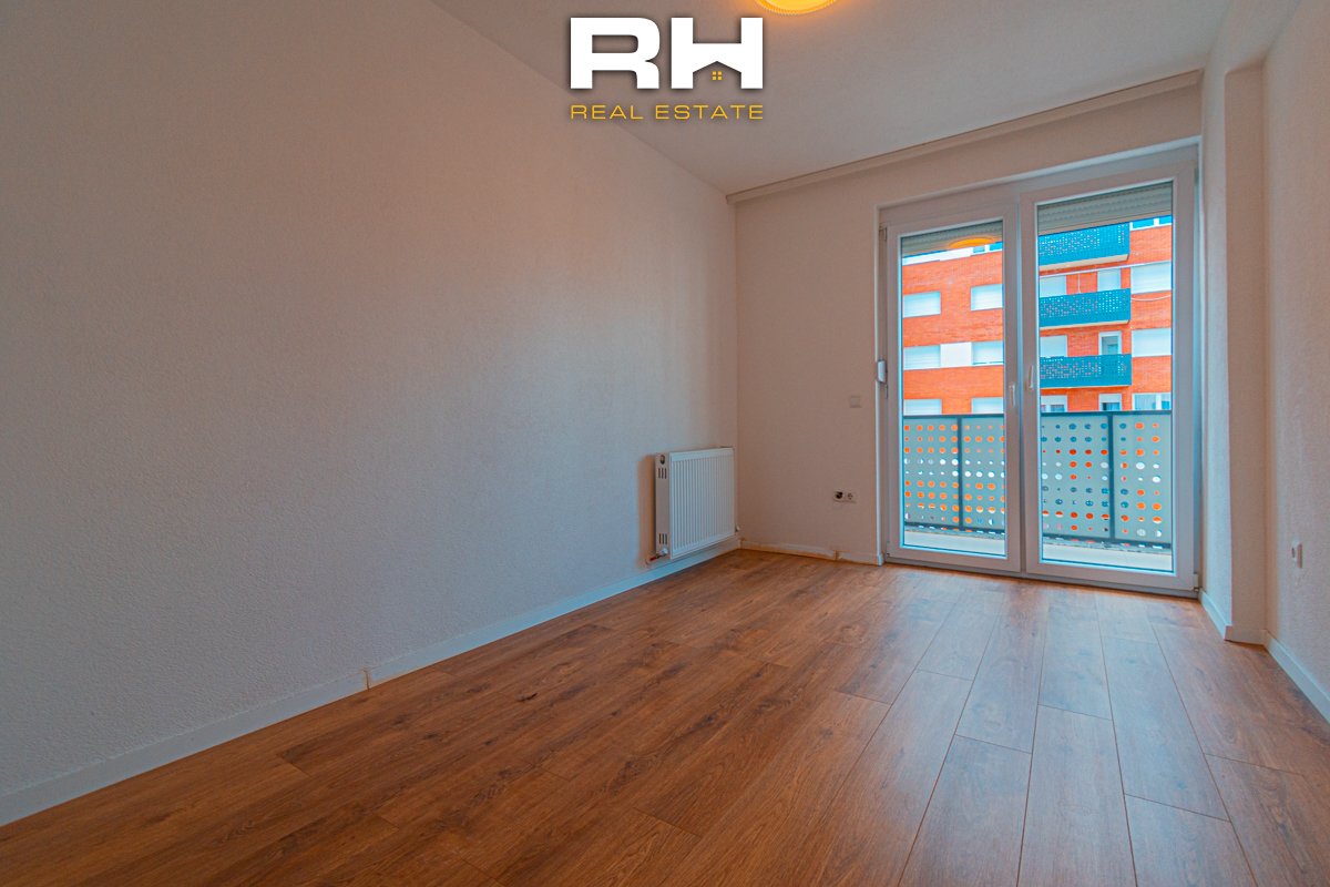 Wohnung – Büro 86m² zur miete in der straße b (4)