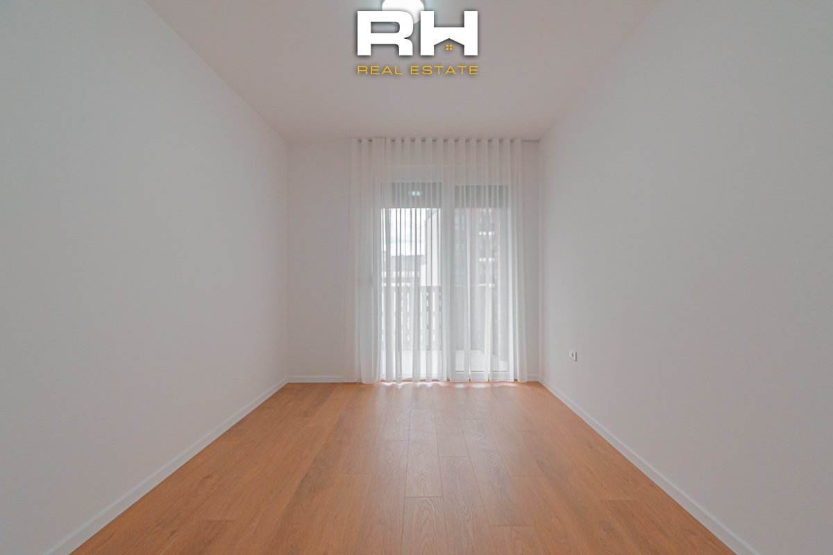 Appartement – Bureau 88m² à louer à Prishtina e Re (4)
