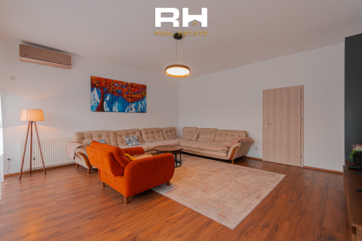 Haus 280m² zu verkaufen in lagjen qëndresa, Çagllavicë