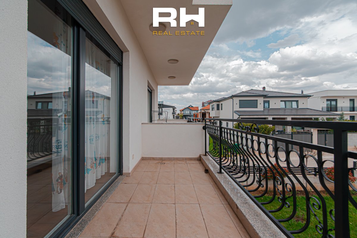 Haus 280m² zu verkaufen in lagjen qëndresa, Çagllavicë