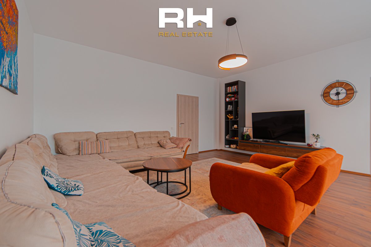 Haus 280m² zu verkaufen in lagjen qëndresa, Çagllavicë