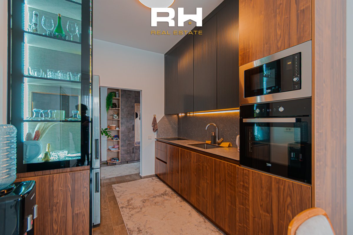 Haus 280m² zu verkaufen in lagjen qëndresa, Çagllavicë