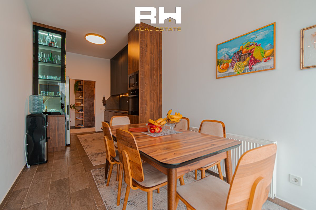 Haus 280m² zu verkaufen in lagjen qëndresa, Çagllavicë
