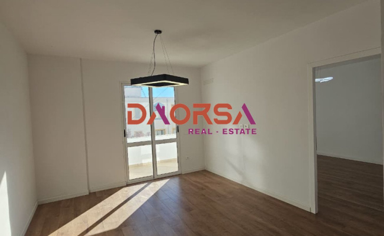 Apartment zum verkauf 2+1 in der nähe des dylli-krankenhauses, Durrës
