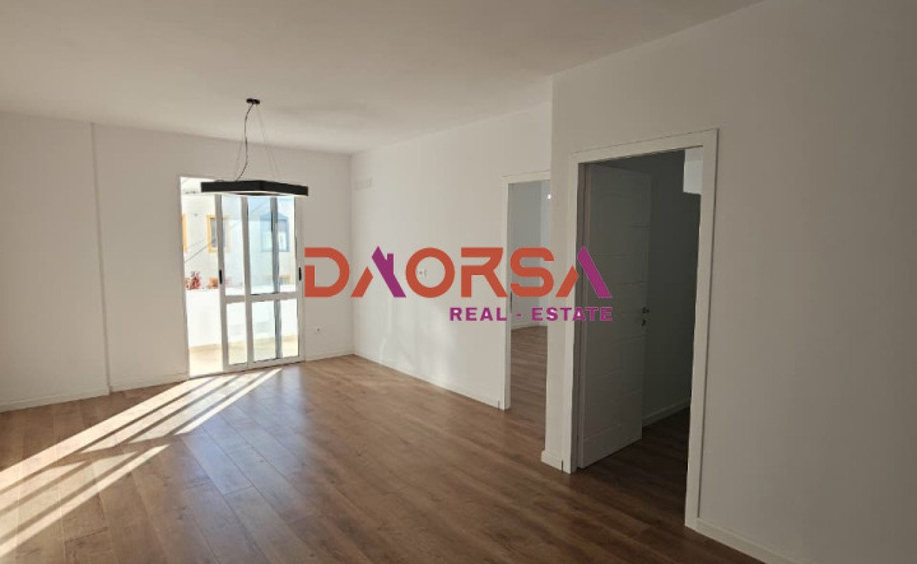 Apartment zum verkauf 2+1 in der nähe des dylli-krankenhauses, Durrës (2)