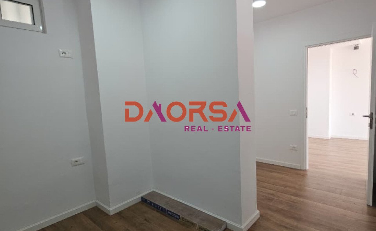 Apartment zum verkauf 2+1 in der nähe des dylli-krankenhauses, Durrës (7)