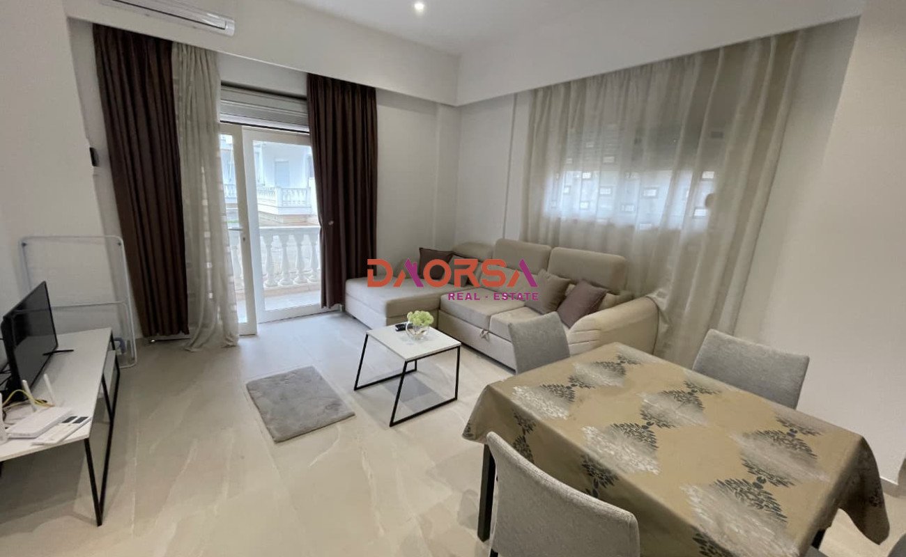 Shitet apartament 1+1 ne golem (2)