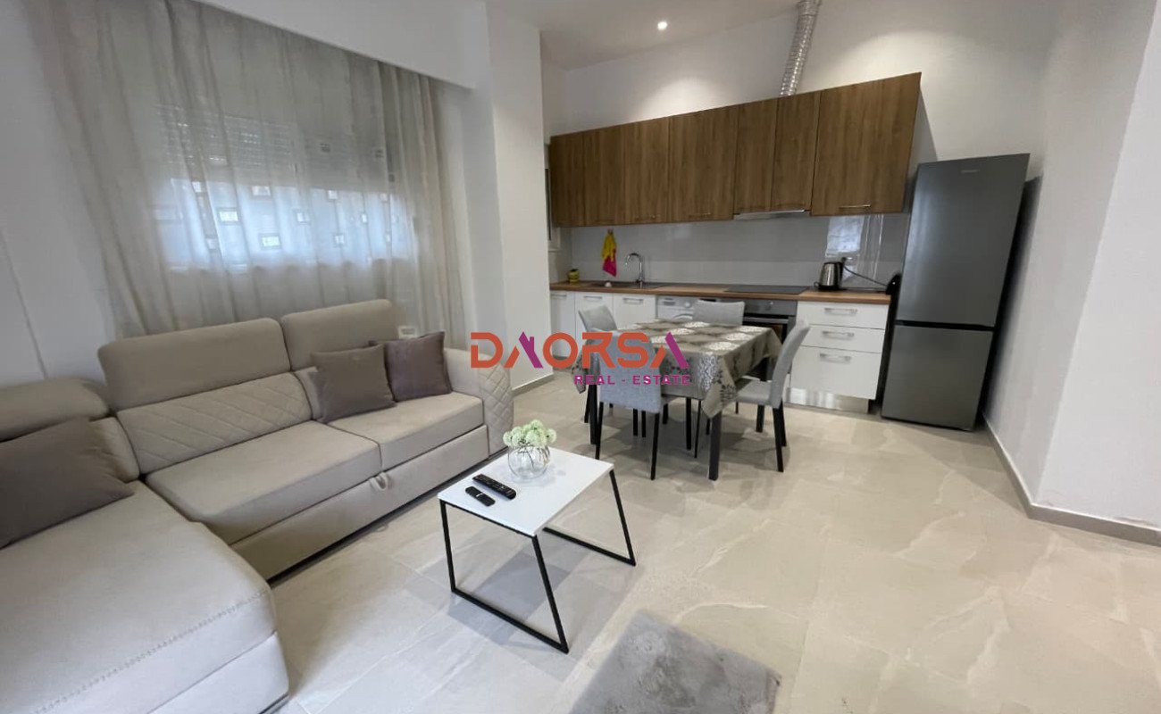 Shitet apartament 1+1 ne golem (6)