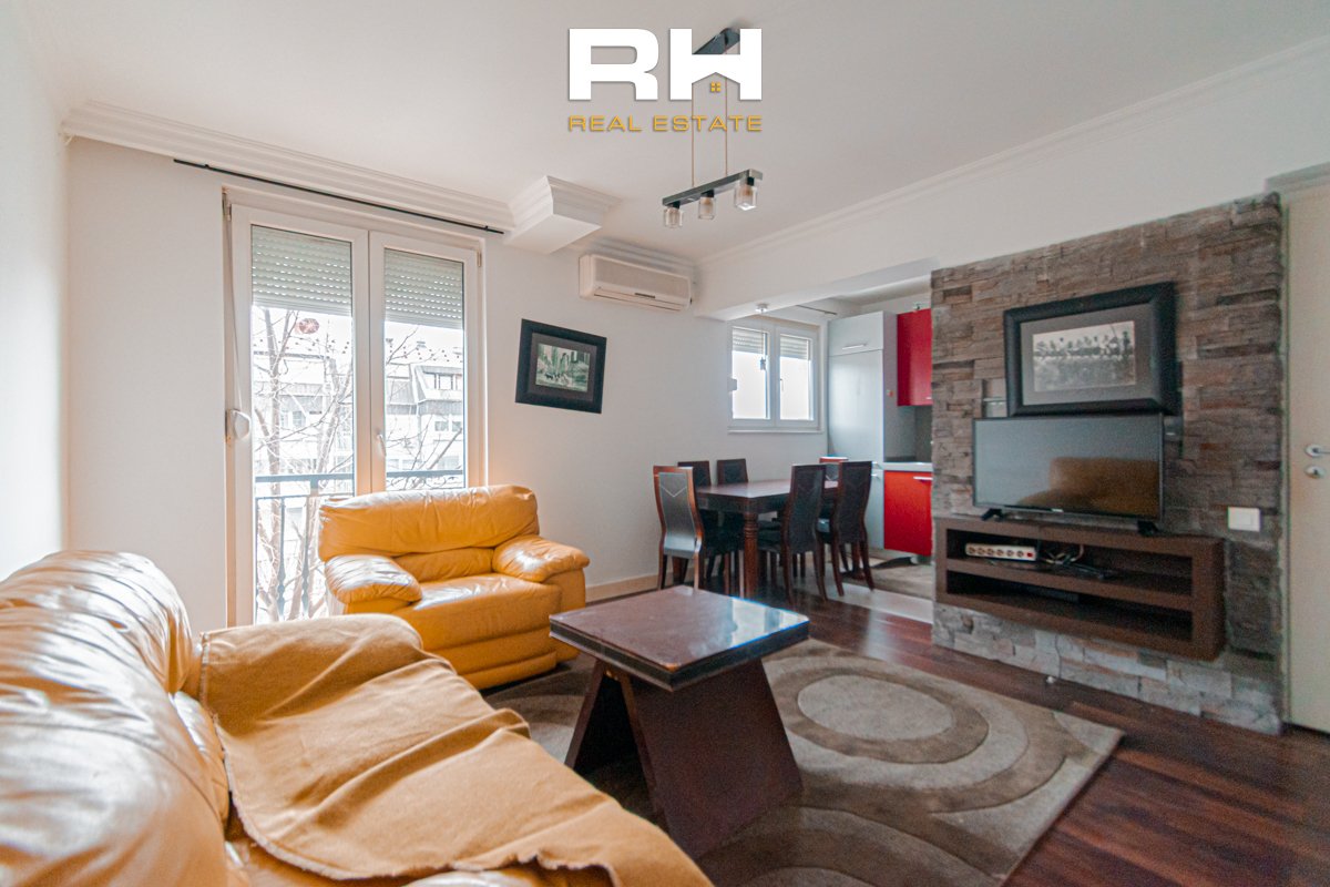 Apartamento de 50m² en alquiler en ulpianë