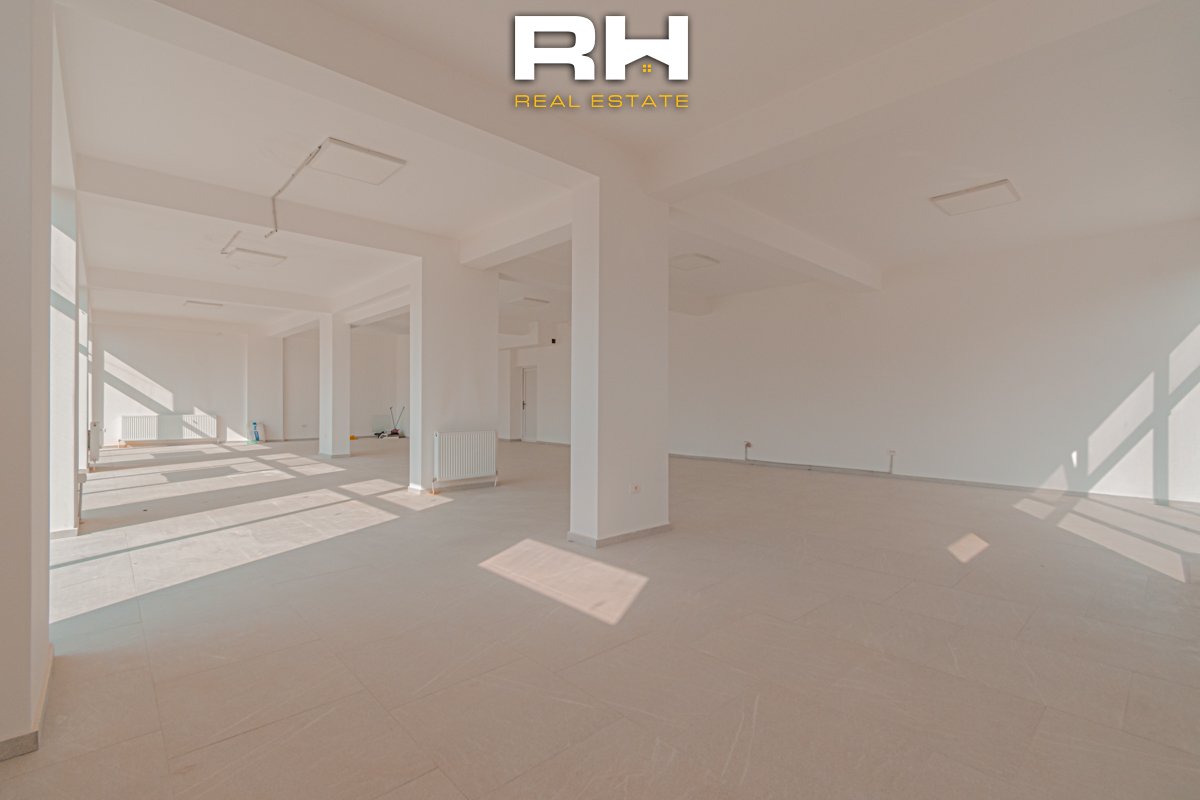 Local 170m² + 80m² con #alquiler en lagjen e spitalit (2)