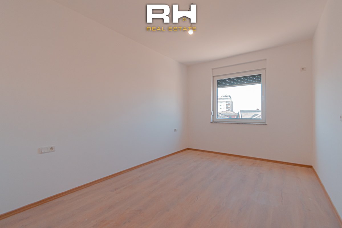 Wohnung – Büro 61m² zur miete in Mati 1