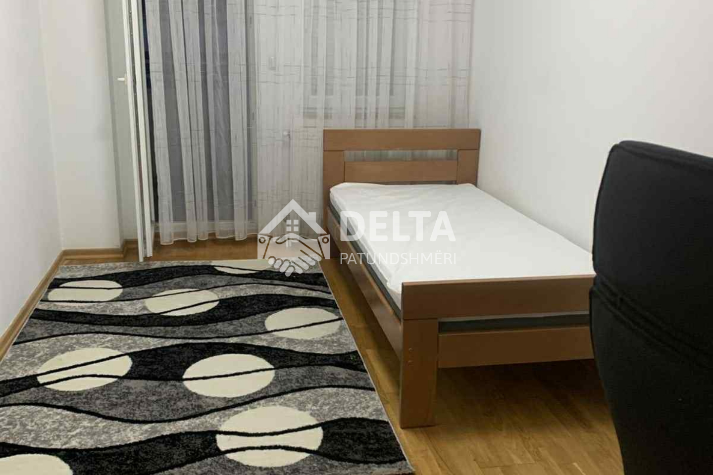 Appartement à louer dans le quartier arberi (3)