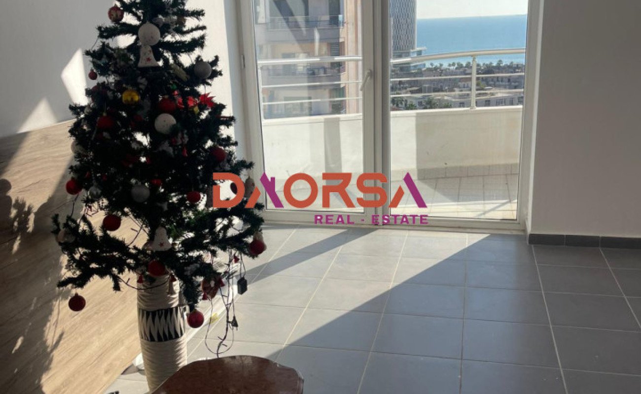 Büro zur miete in der nähe des Durrës rathauses (5)