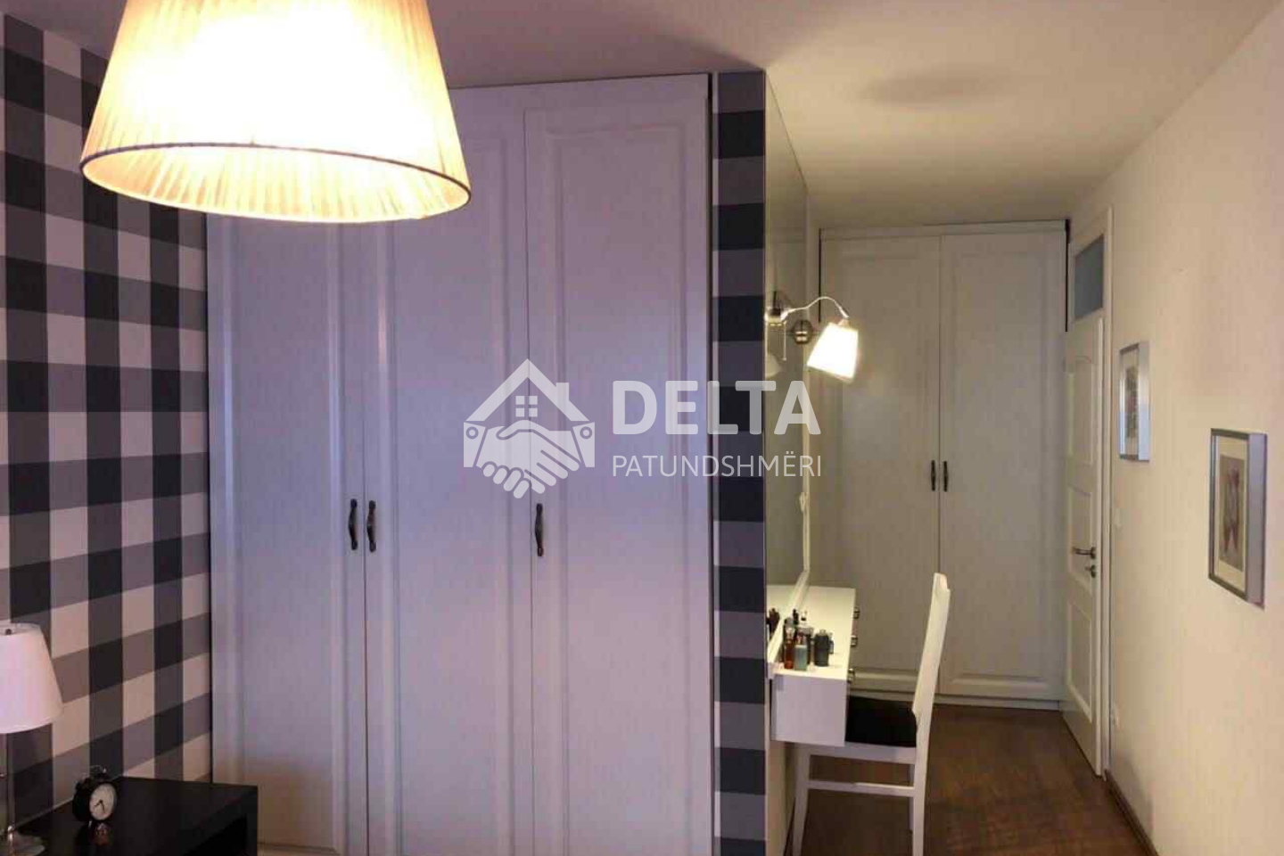Appartamento moderno in affitto in via c