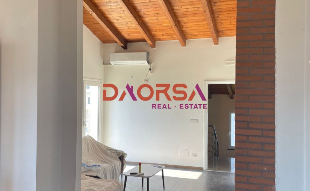 3-geschossiges gebäude mit grundstück zum verkauf – Durrës (6)