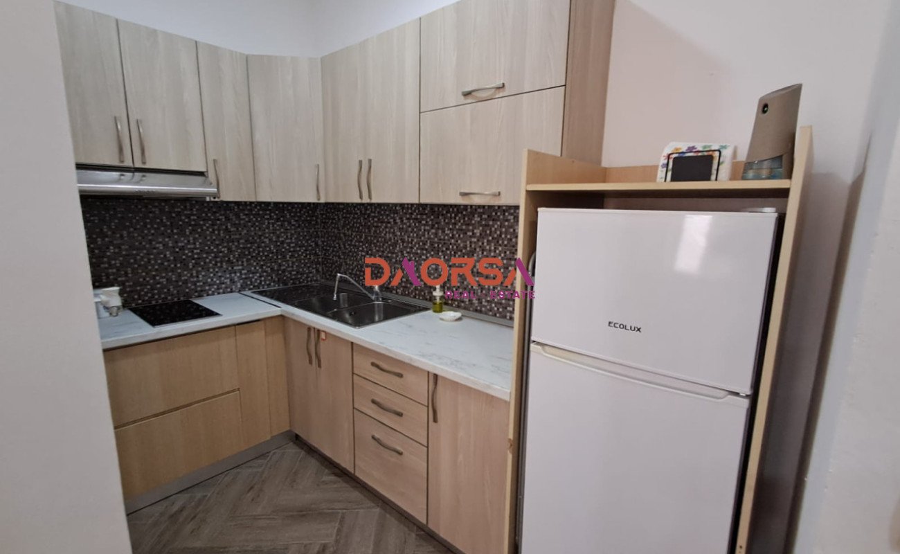 Shitet apartament 1+1 – Plazh, pranë hotel palace (5)