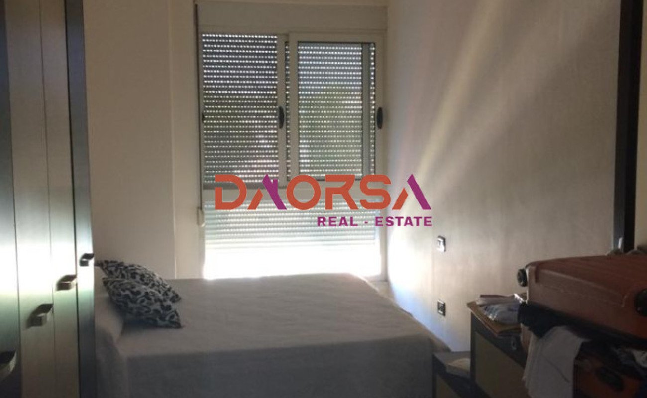 Shitet apartament 1+1 – Qendra e durrësit,
