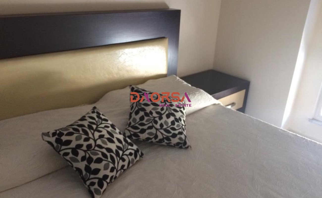Shitet apartament 1+1 – Qendra e durrësit,