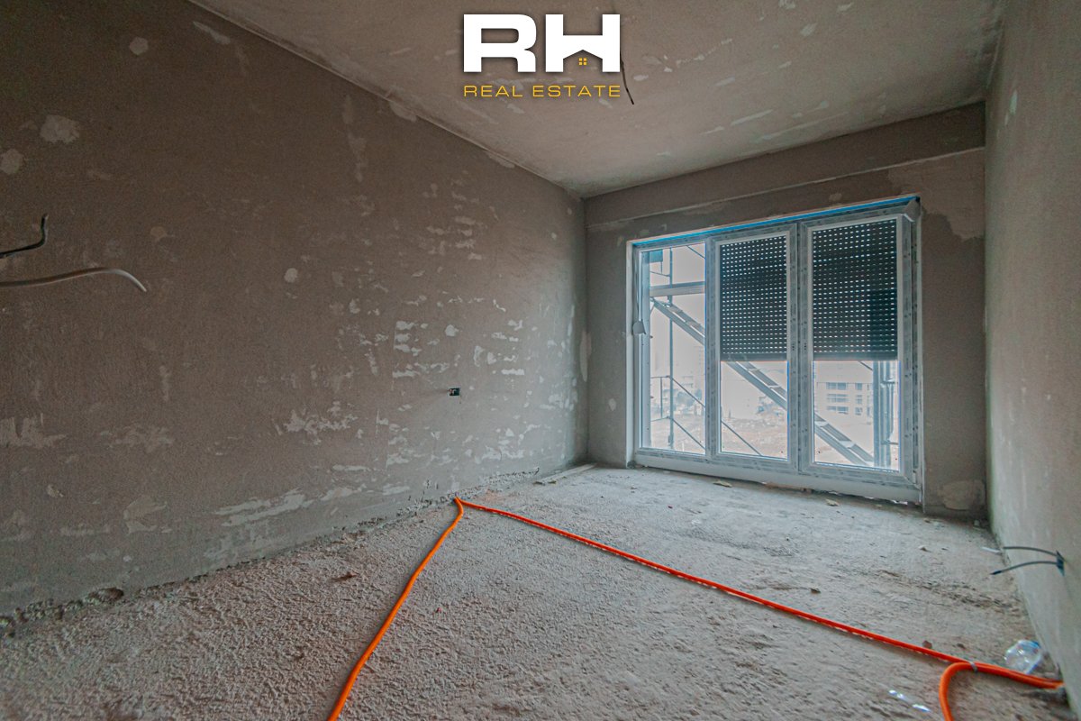 Banesë 104m² në #shitje te rruga a