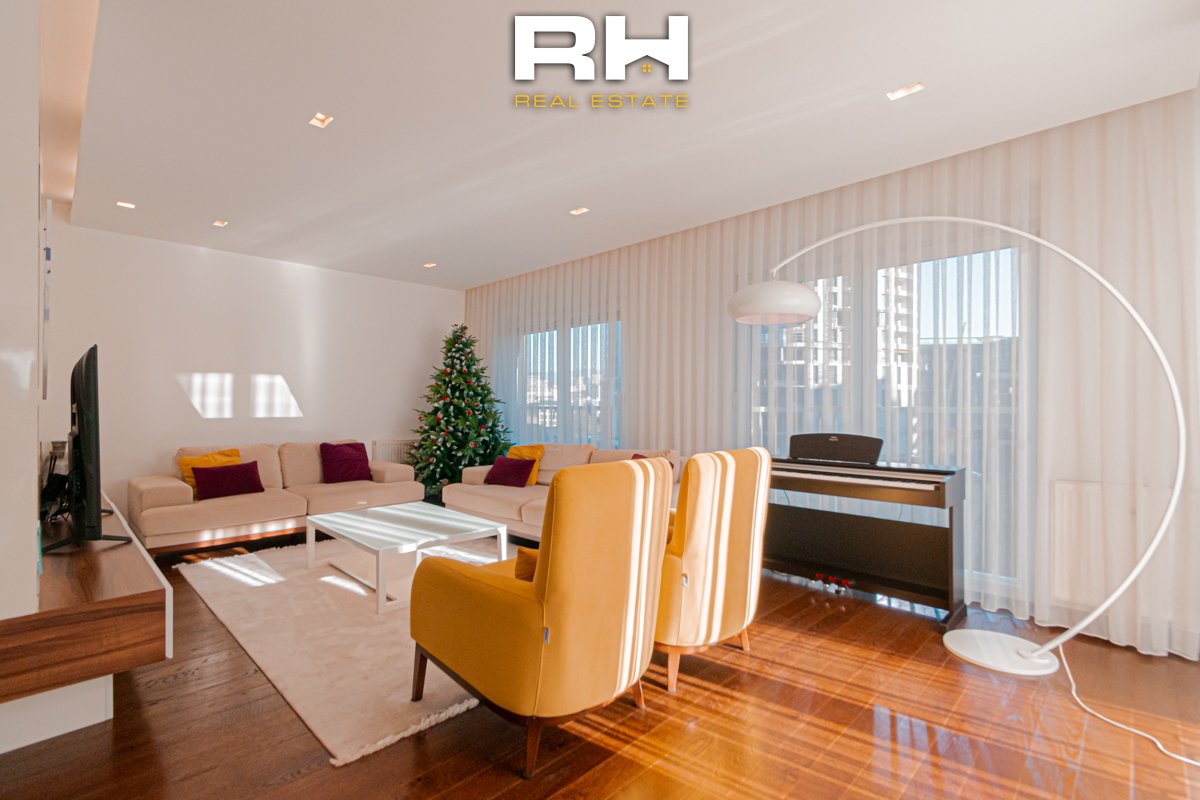 Duplex 163m² me #qira në Pejton
