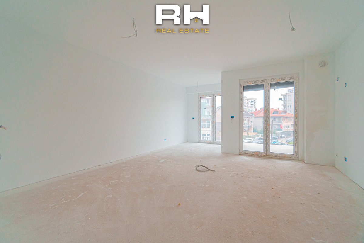 Banesë – Zyre 133m² me #qira në Aktash (2)