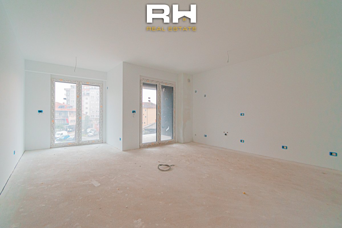 Banesë – Zyre 133m² me #qira në Aktash (3)