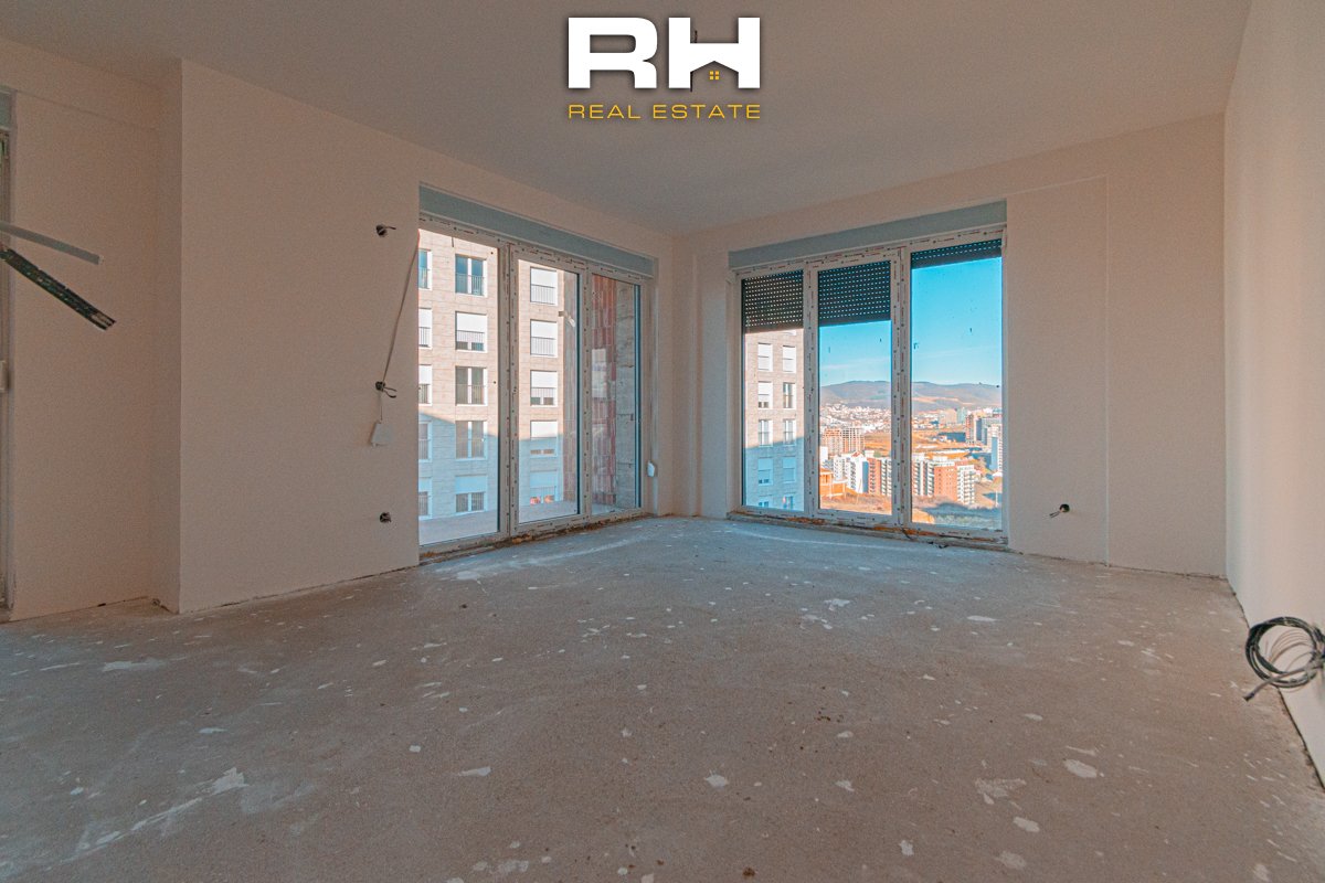 Apartamento de 100,7m² à venda em Veternik