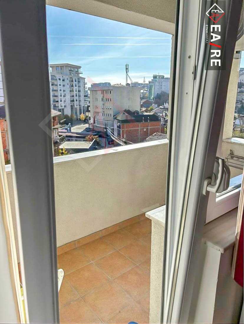 Piso en alquiler en el centro de Pristina!