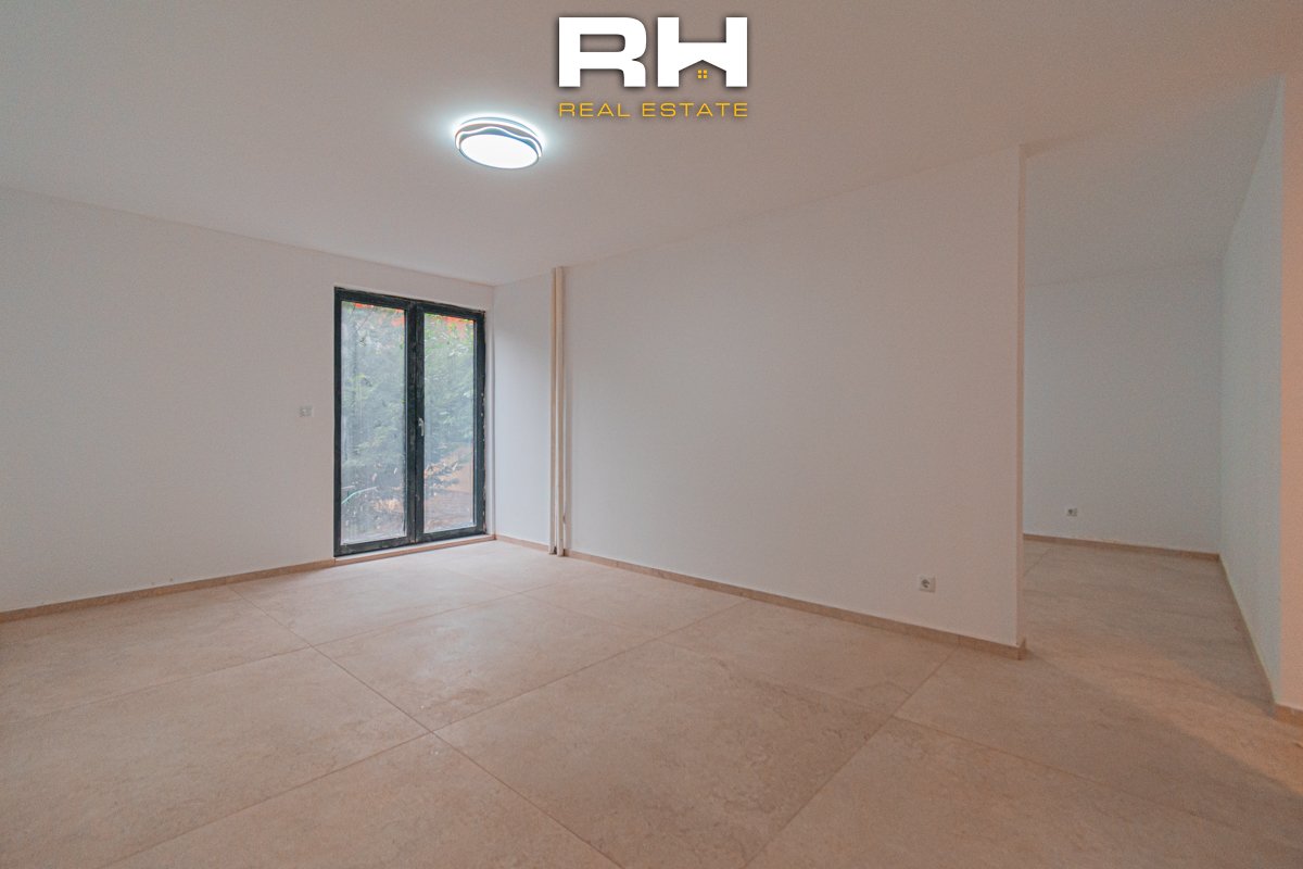 Local comercial de 100m² en alquiler en dardani (4)