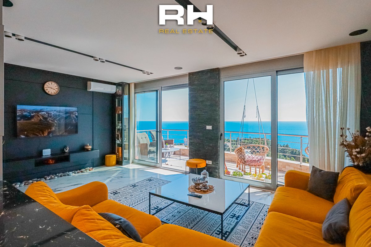 Apartamento líquido de 82m² à venda em ulcinj