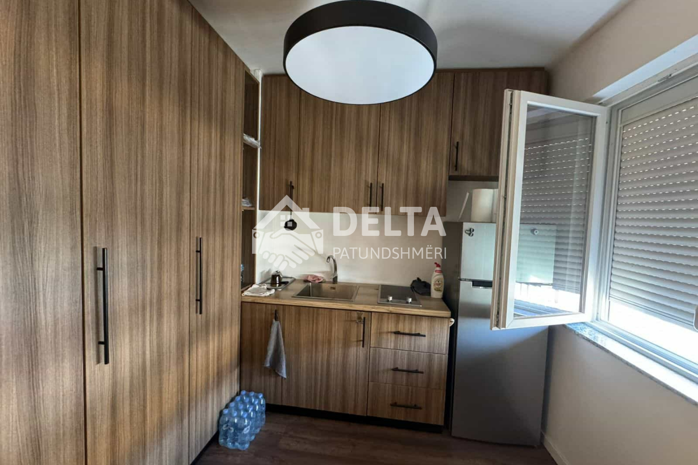 Appartement à vendre - studio au centre de Pristina (3)