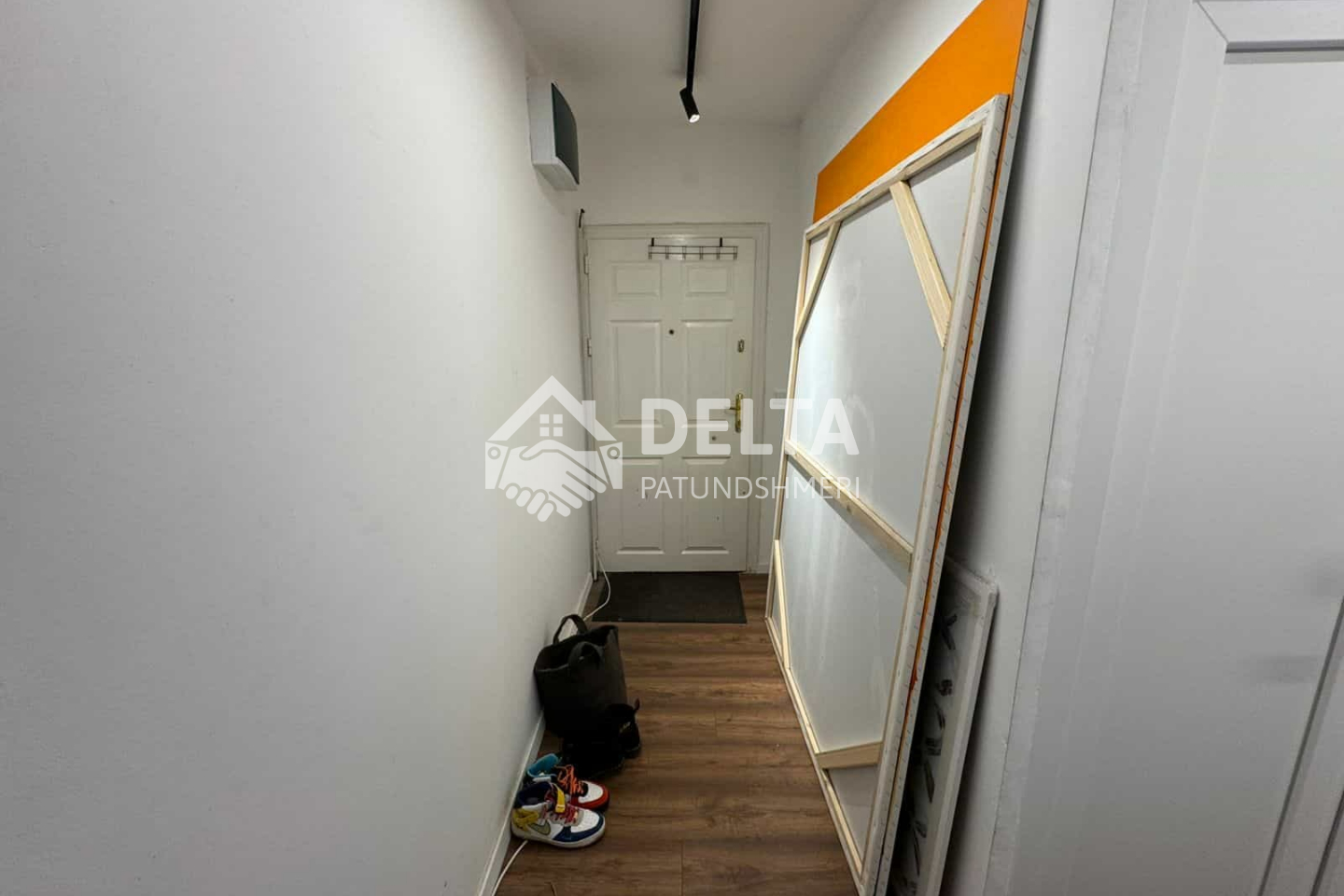 Appartement à vendre - studio au centre de Pristina (6)