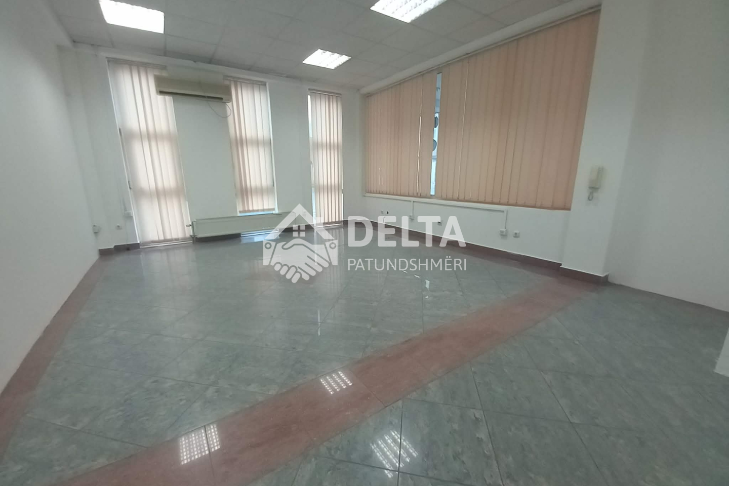 Büro für geschäftszwecke zur miete im zentrum
