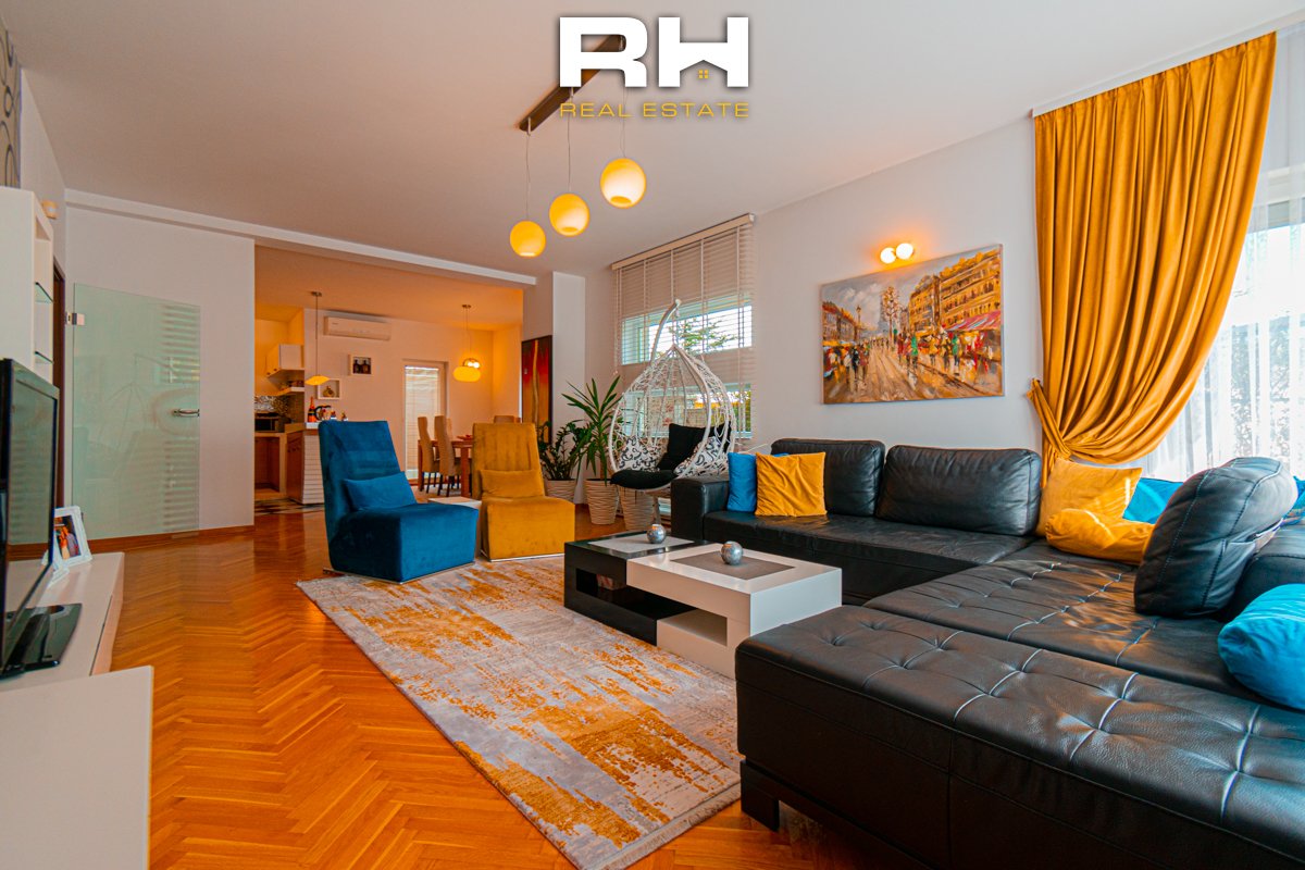 Casa de 237m² para #aluguel em Veternik