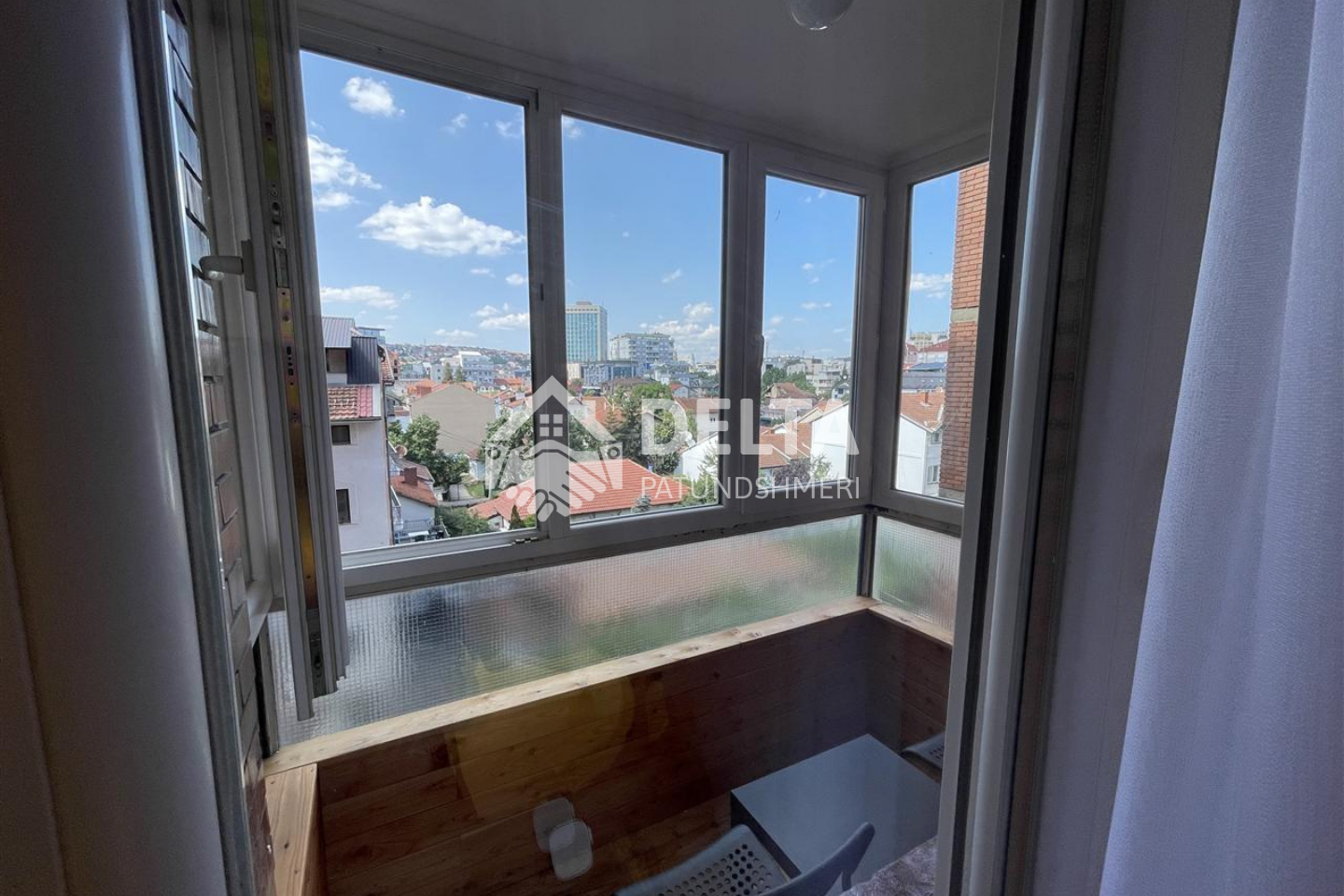 Appartement de 64 mètres carrés à vendre au centre-ville (7)