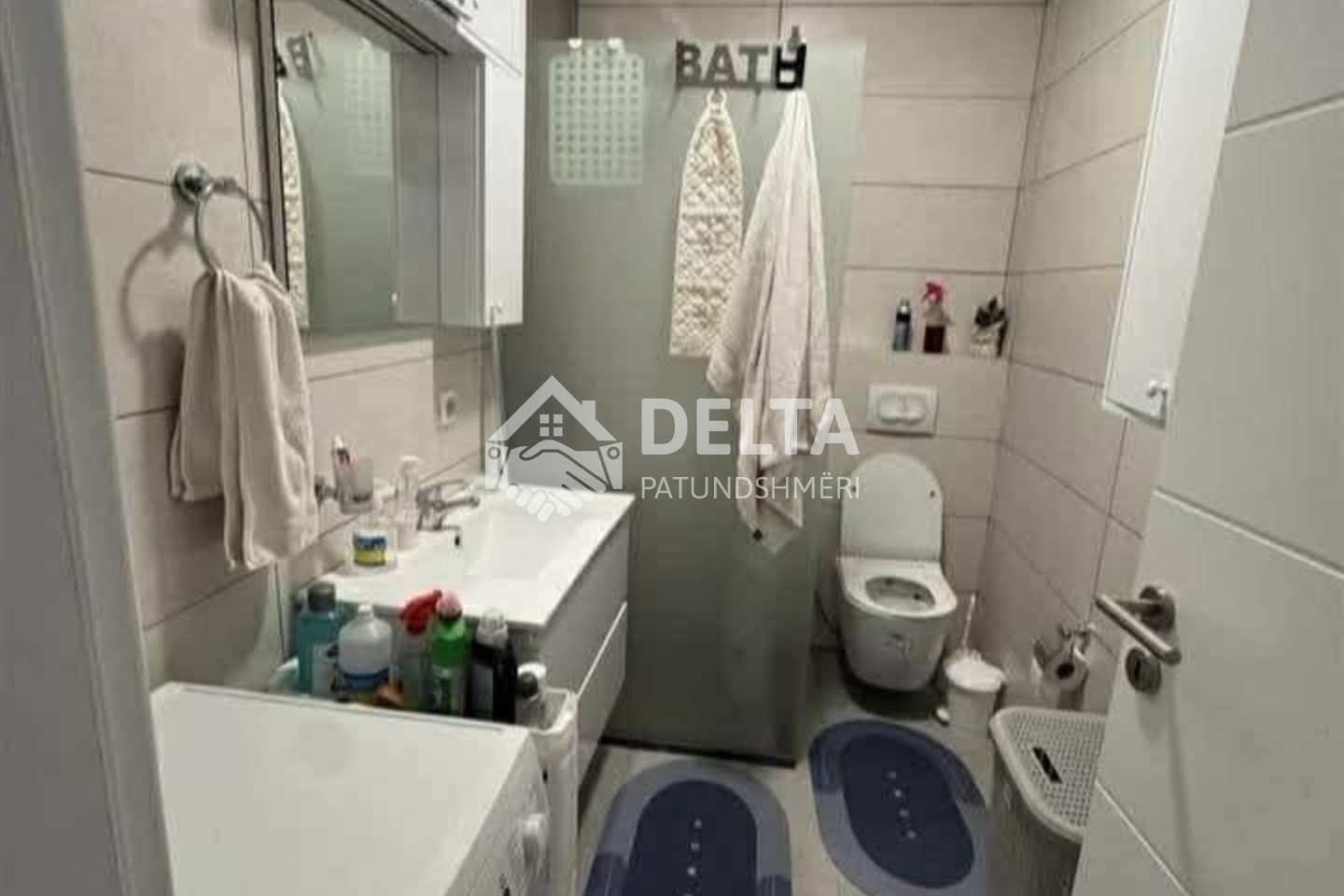 Appartamento di 61 metri quadrati in vendita in via c