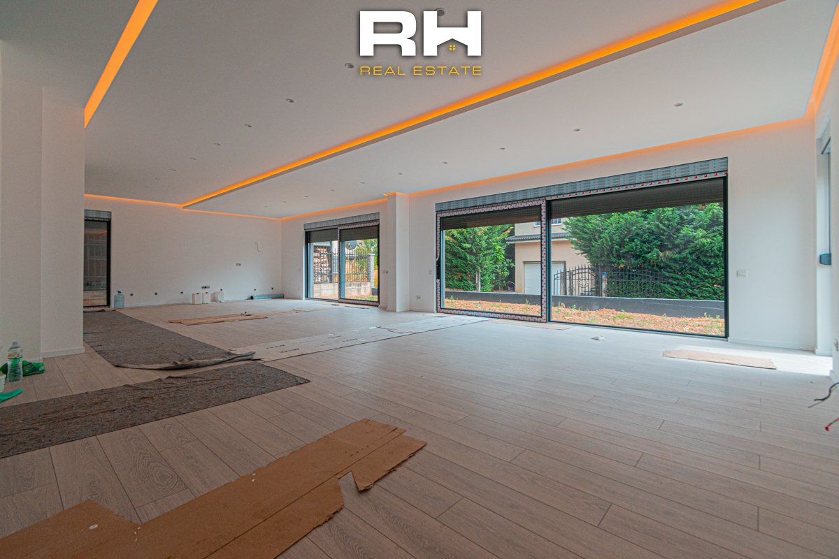 Haus 390m² zu verkauf in lagjen qëndresa, Çagllavicë